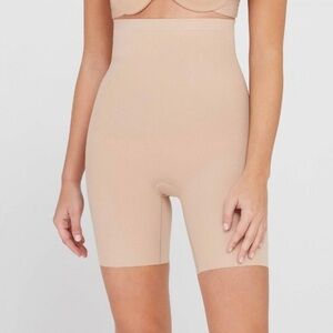Spanx Assets Shaper Shorts Super Control High Waist Mid Thigh Nude Red Hot Label